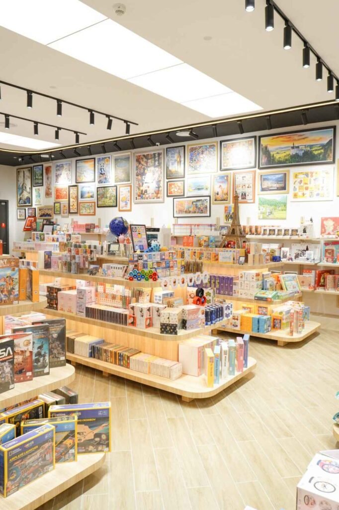 Puzzle Planet in LaLaport BBCC is a haven for puzzle enthusiasts, offering a wide variety of 2D & 3D puzzles, brain teasers, and games for all ages.