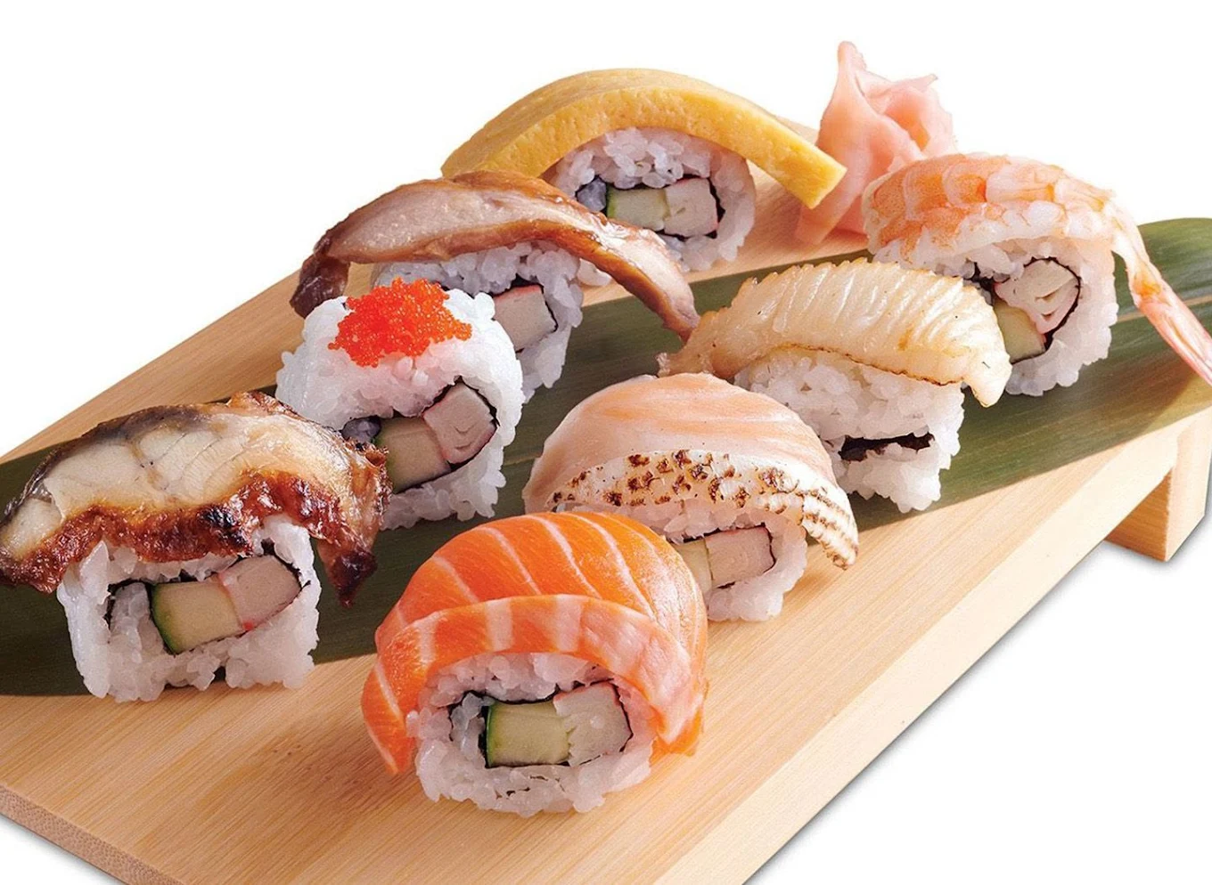 Various sushi available at Sushi King, famous for serving freshly made sushi on the kaiten (conveyor belt) for customers to pick up and enjoy, along with à la carte dishes like Teppanyaki, Temaki, Sashimi, Yakimono, and Donburi.