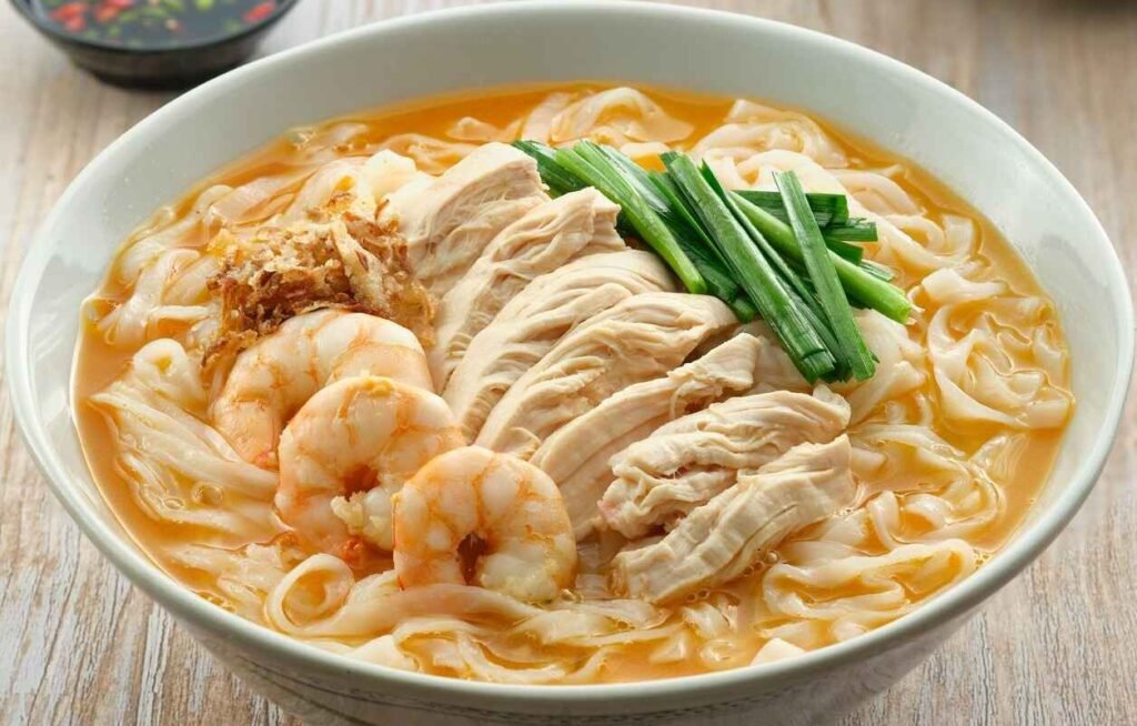 Ipoh Hor Fun With Shredded Chicken & Prawns at Ipoh Treasures, Food Place Pavilion KL.