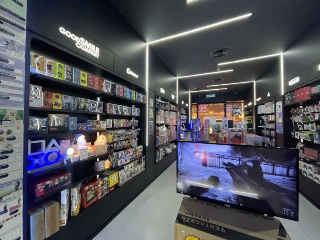 Video games, gaming consoles, accessories and collectibles at Maxlink4Gamers Tokyo Street Pavilion Kuala Lumpur