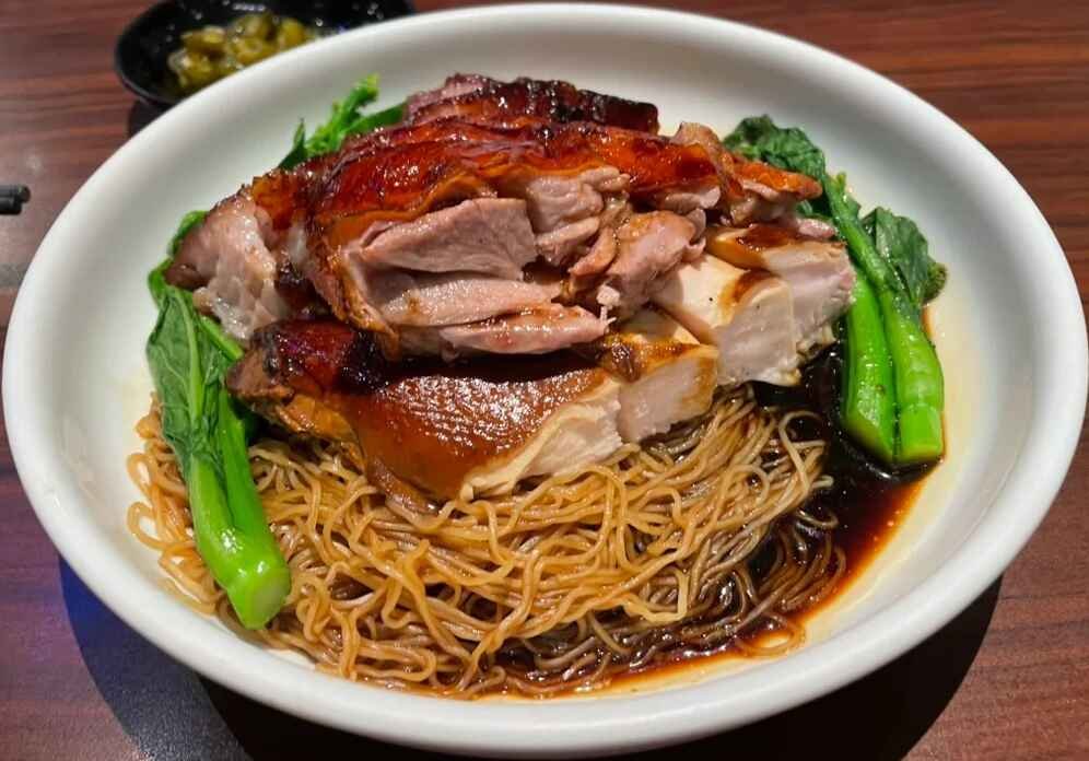Special Cantonese Style Roast Duck with rice noodles (vermicelli) and green vegetables, served at Village Roast Duck, Dining Loft Pavilion Kuala Lumpur.